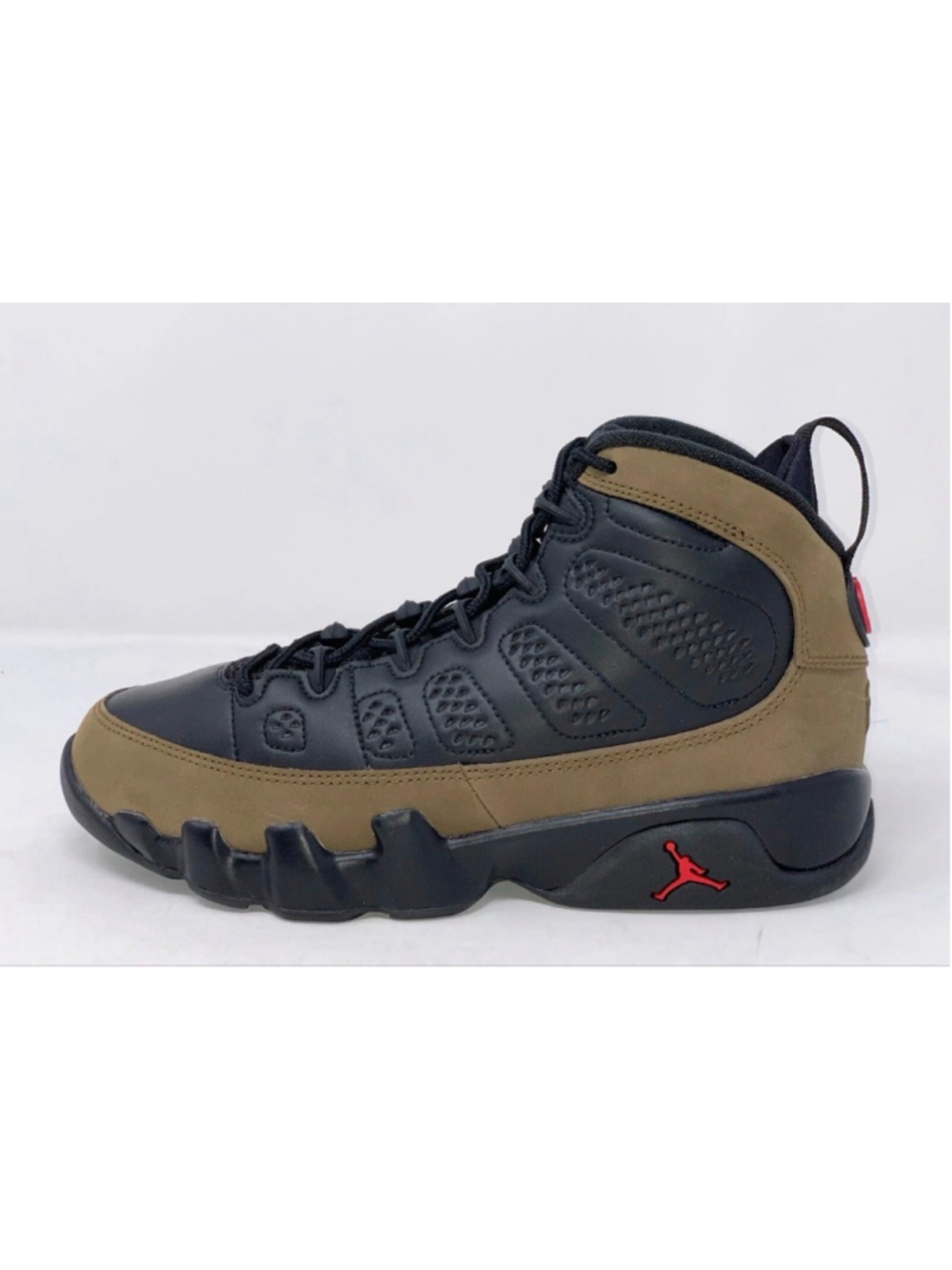 Nike Air Jordan 9 Retro GS Light Olive HV4574-030 boys Size 5.5y Women’s size 7